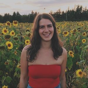 Meet your Posher, Jillian